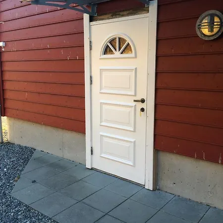 Bakkevik Brygge * Kalvåg