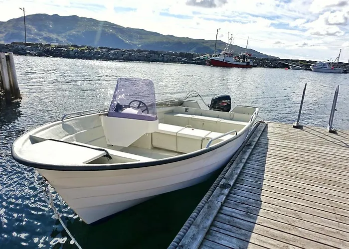 Bakkevik Brygge * Kalvåg