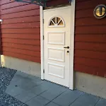 Bakkevik Brygge * Kalvåg